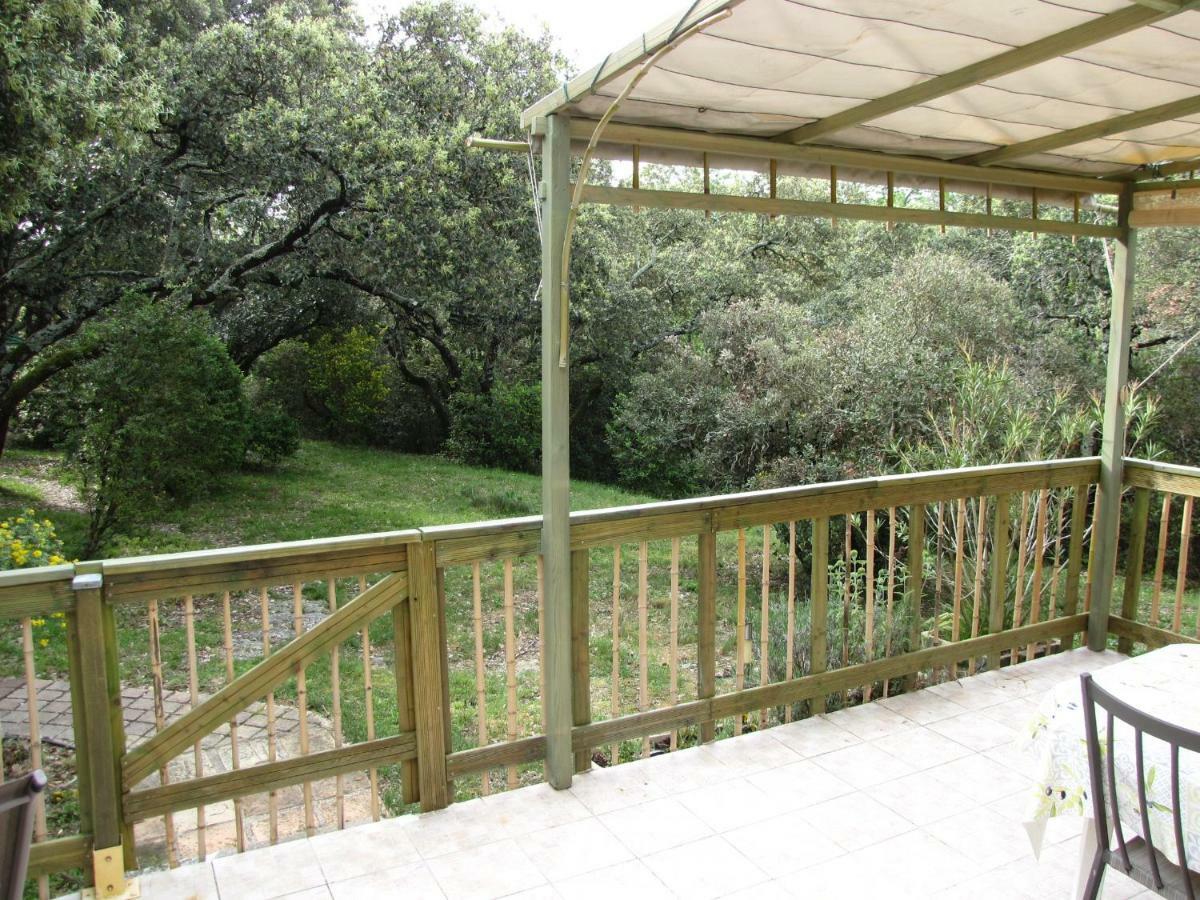 Domaine Du Bois Gite Bleuette Galargues Ngoại thất bức ảnh
